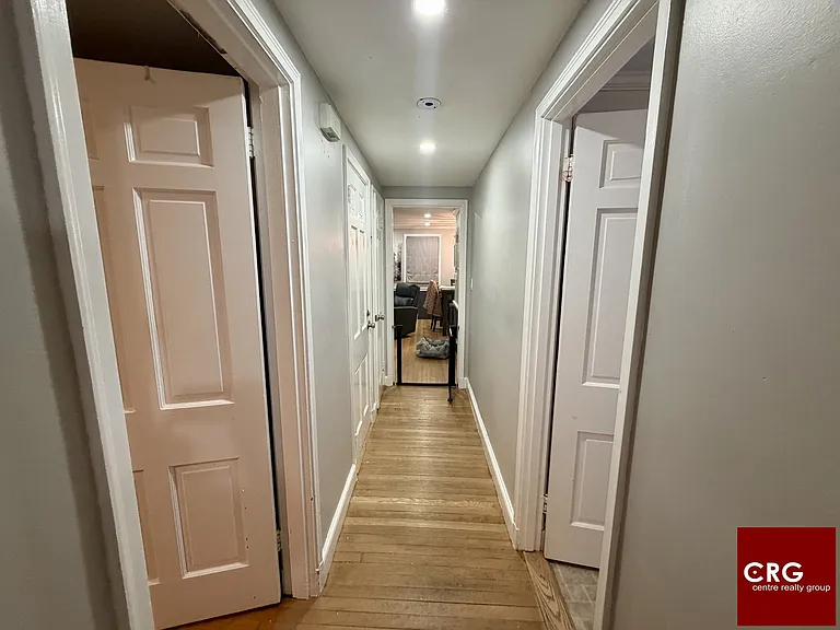 4 Elgin Ct #4 — Photo 8