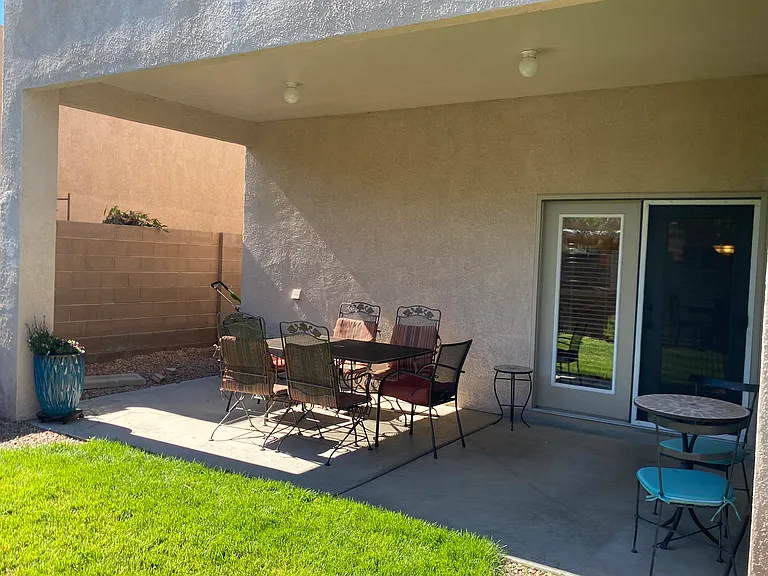 9905 Irbid Rd NE — Photo 17
