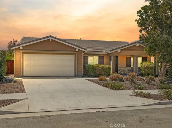 389 Suncup Cir, Hemet, CA 92543