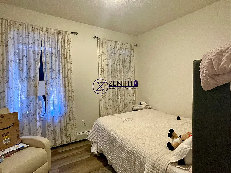 475 Dudley St #3 — Photo 12