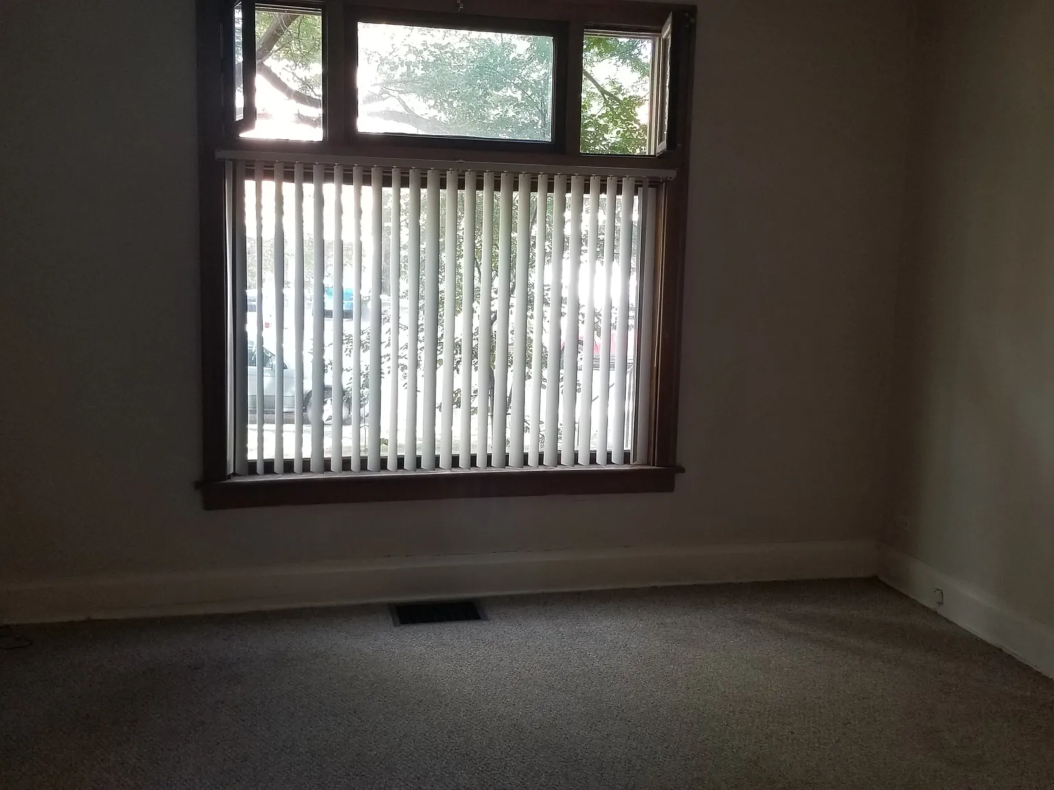 Studio, 550 sqft, $995 — Photo 4