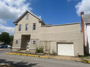 401 Main St, Lilly, PA 15938