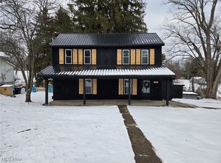 1403 Playford Ave, Zanesville, OH 43701