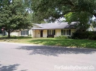 250 McKenzie Ave, Eunice, LA 70535