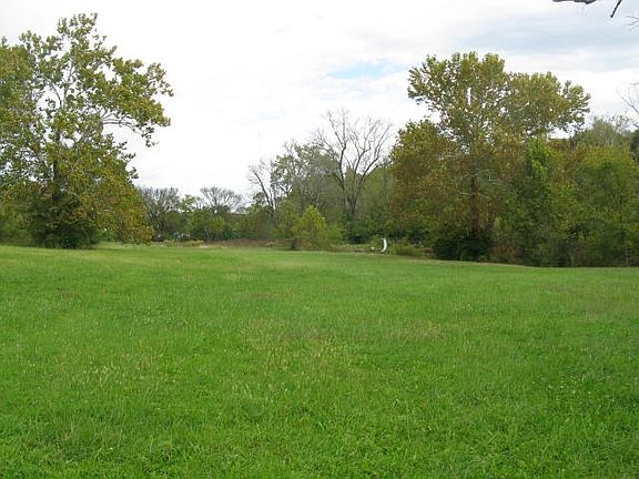 3rd image of 4045 Dickerson Pike
