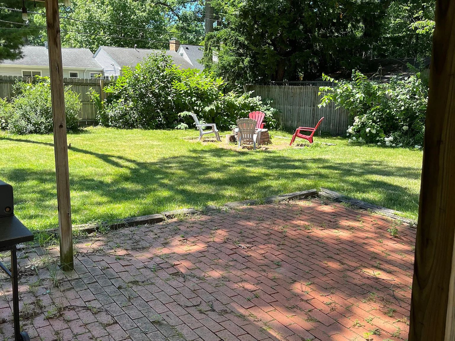 5 bed, 2700 sqft, $2,600 — Photo 3