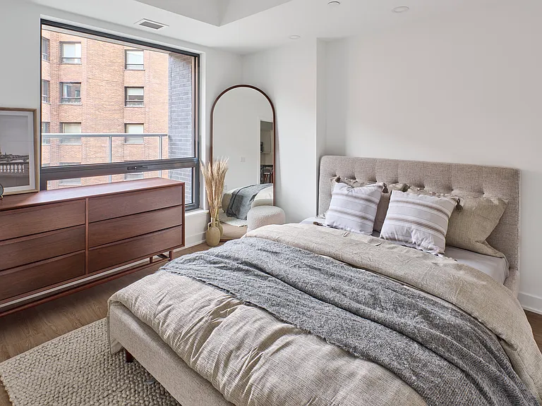 383 Albert St — Photo 34