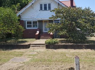 447 N Maple St, Nowata, OK 74048