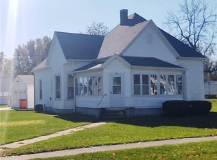 502 W North Water St, Bethany, IL 61914