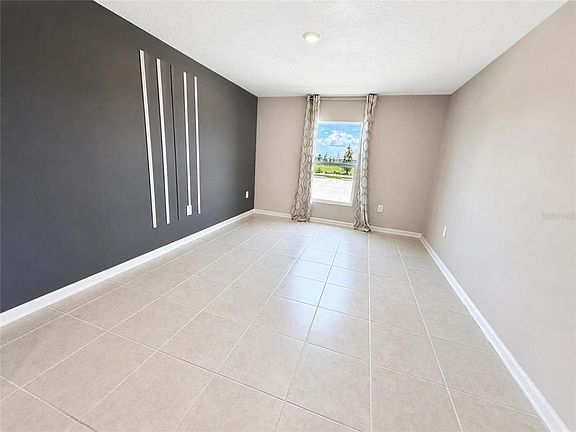 3rd image of 2862 PENNACHIO DRIVE
