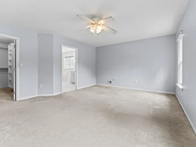 1 Gaelic Ct — Photo 26