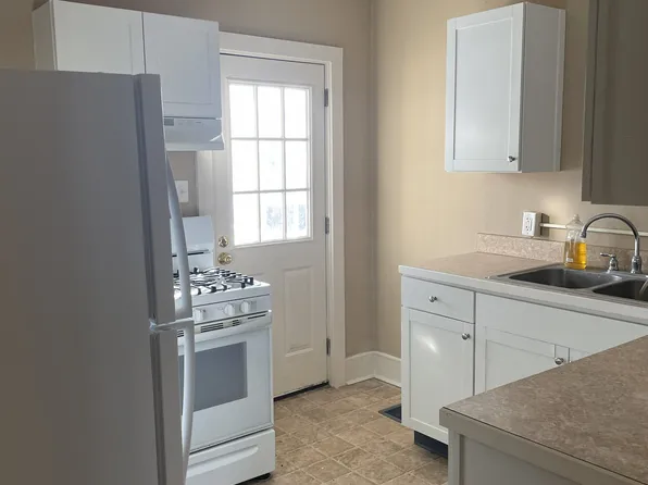 6 Union St APT 2, Dundee, NY 14837
