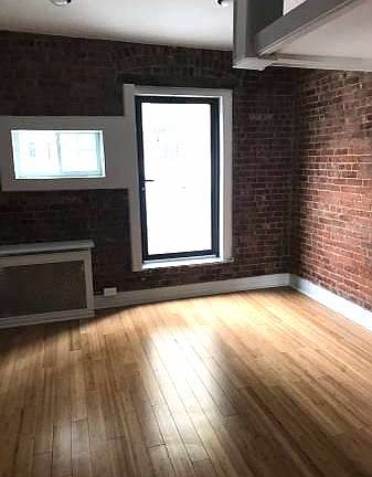 3rd image of 317 W 105th St APT 5C