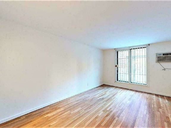3rd image of 1485 1st Ave APT 1A