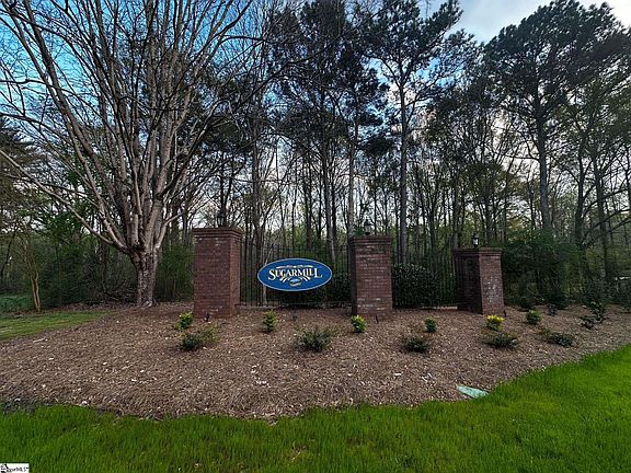 2nd image of 101 Sugarmill Ln