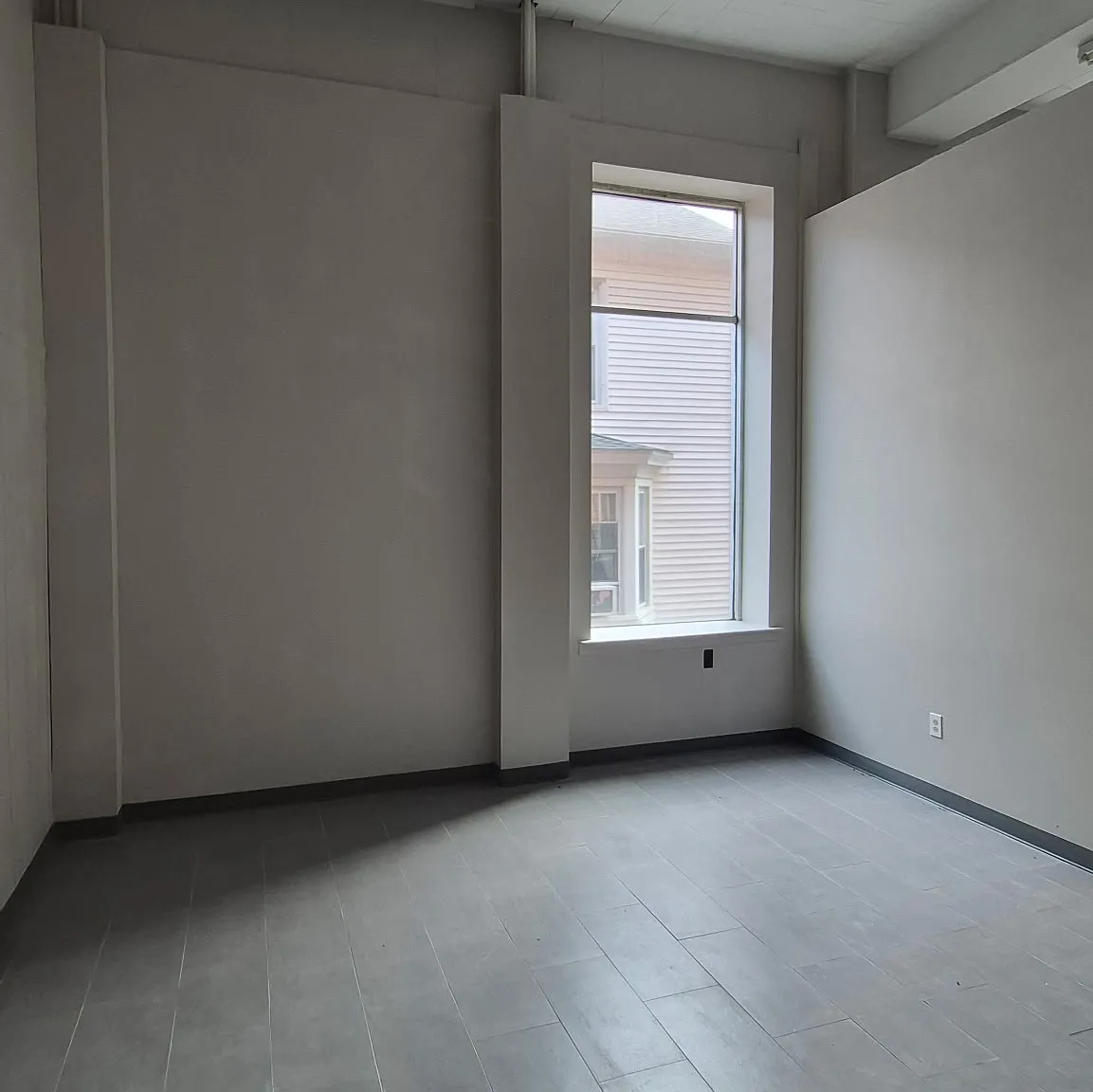 5 bed, 500 sqft, $750 — Photo 2