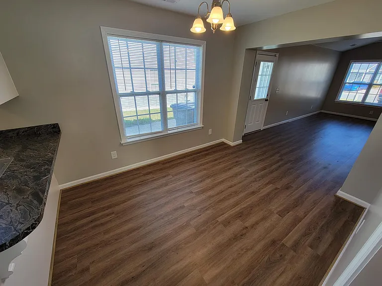 1949 Sapphire Rd — Photo 12