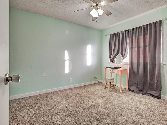 5th image of 1321 E Cherry Ave