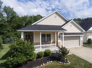 10293 River Run Ln, North Royalton, OH