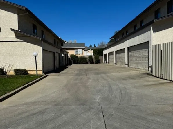 bran1138, 1138 Brandon Ct #13, Redding, CA 96003