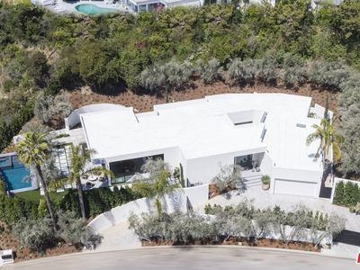 1731 Rising Glen Rd, Los Angeles, CA, 90069