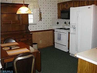 5th image of 6210 Chelmsford Sq E