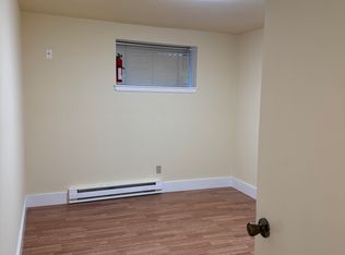 5042 11th Ave NE #4B, Seattle, WA 98105