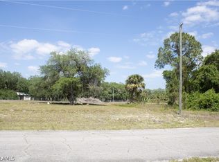 Jabara Cir, Labelle, FL 33935