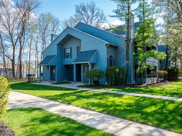 502 Woodhaven Dr BLDG 5 #502, Edison Twp., NJ 08817