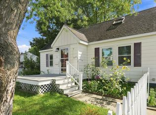 47 McIntosh Avenue, South Burlington, VT 05403