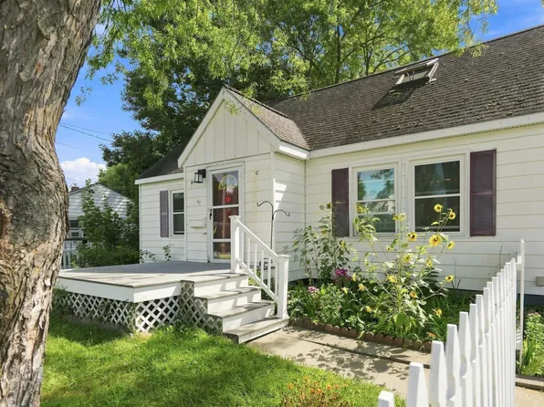 47 McIntosh Avenue, South Burlington, VT 05403