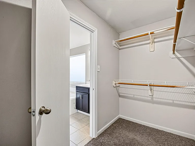9241 Clearwood Landing Blvd — Photo 41