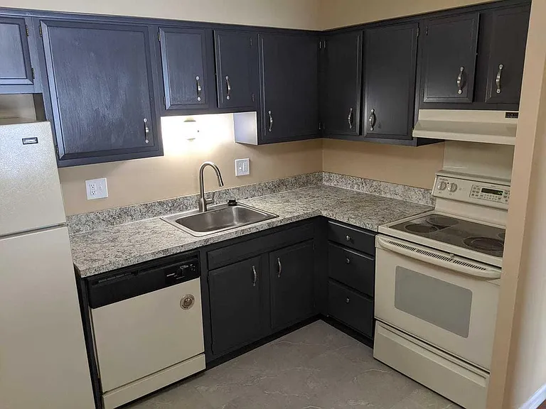 2301 Beau Monde Ln #203 — Photo 5