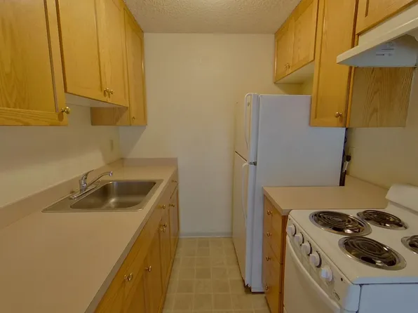 Mill Manor Apartments