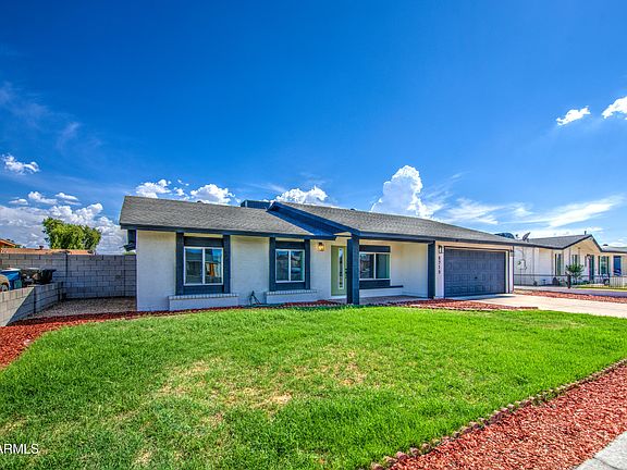 5th image of 8719 W AVALON Drive