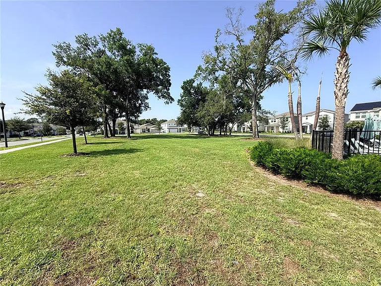 4083 Feather Tree Dr — Photo 33