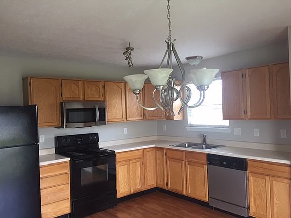 2nd image of 10926 Kilworth Ct
