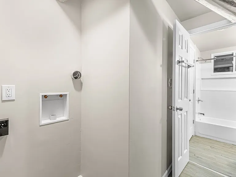 167 Seiberling St #1 — Photo 20