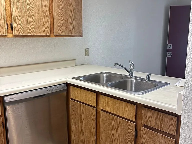 725 Magnolia Ave #2 — Photo 15