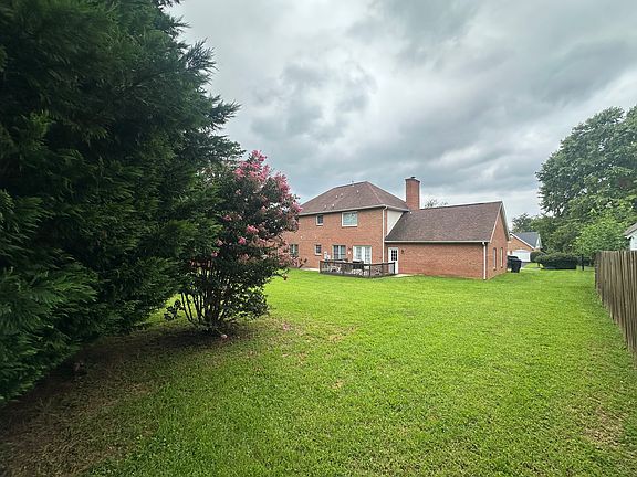 2nd image of 5121 Plantation Grove Ln