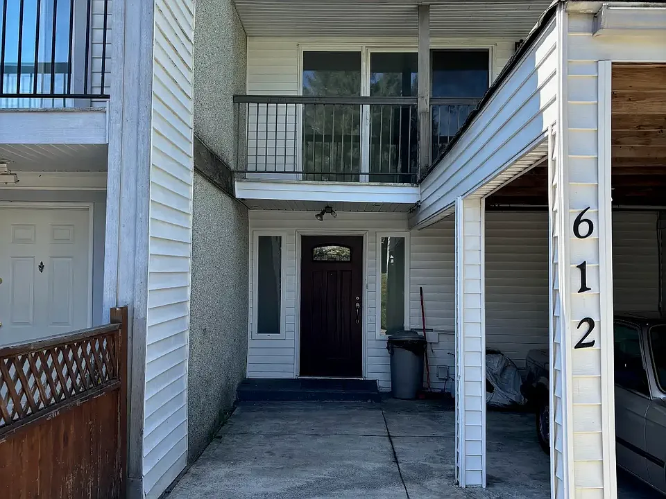 612 Godwin Ct #4632