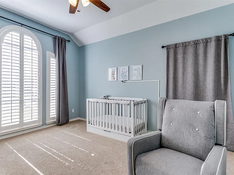 626 Beal Ln — Photo 15