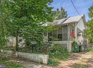 3710 Shepherd St, Brentwood, MD 20722