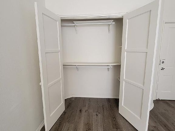 4th image of 639 S Cochran Ave APT 203