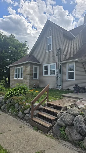 683 Maryland Ave W Photo 1
