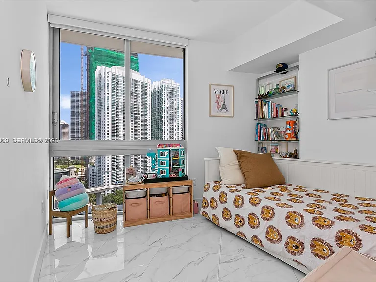 350 S Miami Ave #2102 — Photo 14