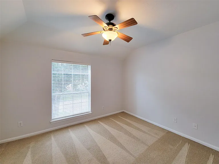17715 Laguna Trail Dr — Photo 35