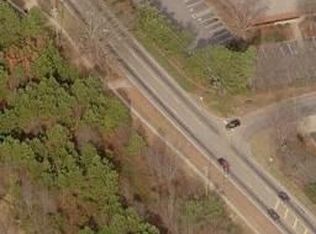 5681 Savannah River Rd, Atlanta, GA 30349