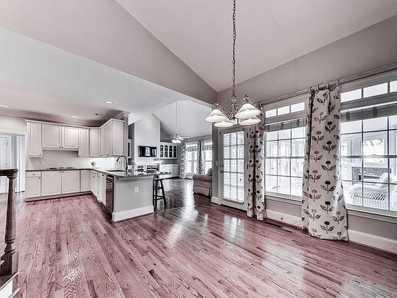 5th image of 4297 Highborne Dr NE