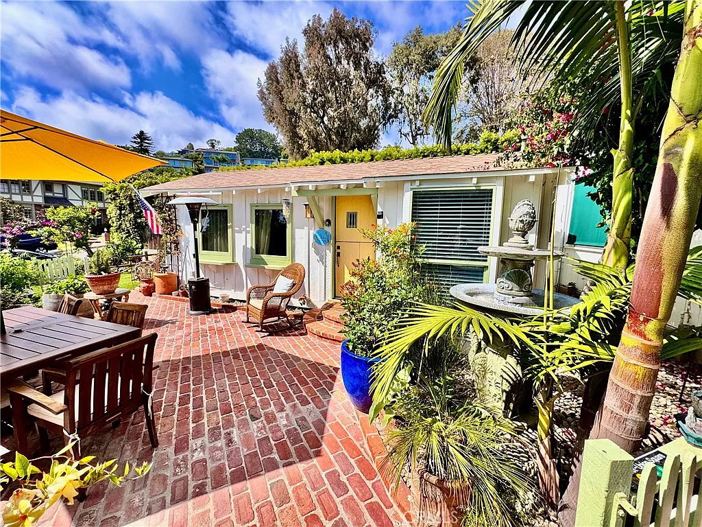 1 bed, 315 sqft, $4,000 — Photo 2